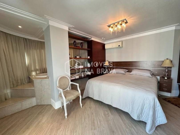 Imagem Cobertura com 4 Quartos à Venda, 254 m² em Pioneiros - Balneário Camboriú