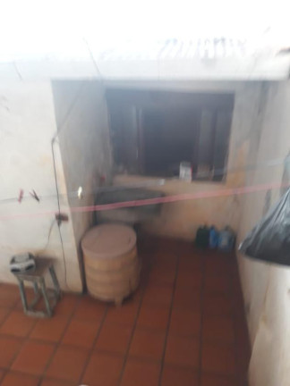 Imagem Casa com 2 Quartos à Venda, 137 m² em Olímpico - Londrina