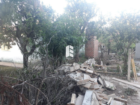 Imagem Casa com 2 Quartos à Venda,  em São José - Santa Maria