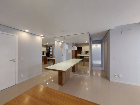 Imagem Apartamento com 2 Quartos à Venda, 70 m² em Itacorubi - Florianópolis Imagem Apartamento com 2 Quartos à Venda, 70 m² em Itacorubi - Florianópolis