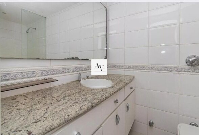 Imagem Apartamento com 3 Quartos à Venda, 135 m² em Moinhos De Vento - Porto Alegre Imagem Apartamento com 3 Quartos à Venda, 135 m² em Moinhos De Vento - Porto Alegre