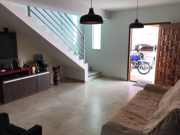Imagem Casa com 2 Quartos à Venda, 200 m² em Icaivera - Contagem