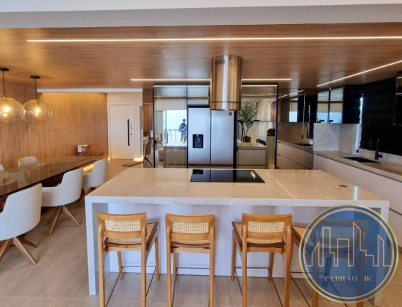 Imagem Apartamento com 4 Quartos para Temporada, em Centro - Balneário Camboriú Imagem Apartamento com 4 Quartos para Temporada, em Centro - Balneário Camboriú