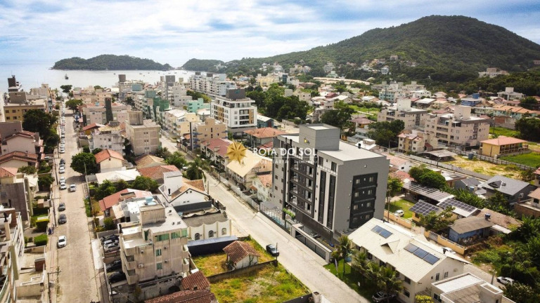 Imagem Apartamento com 2 Quartos à Venda, 90 m² em Centro - Bombinhas