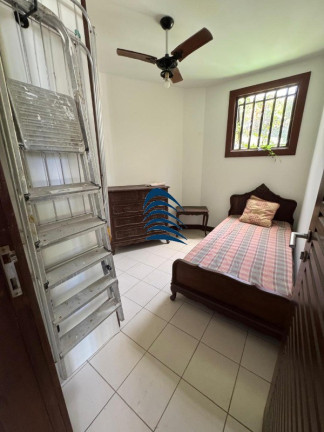 Imagem Casa com 3 Quartos à Venda, 261 m² em Candeal - Salvador