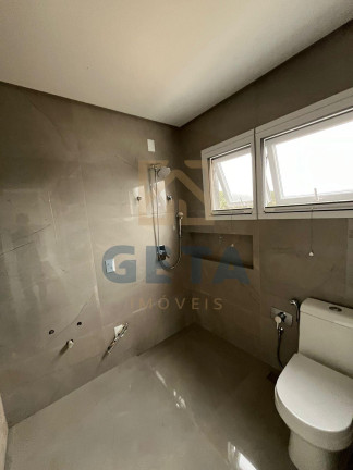 Imagem Sobrado com 4 Quartos à Venda, 270 m² em Santa Regina  - Camboriú
