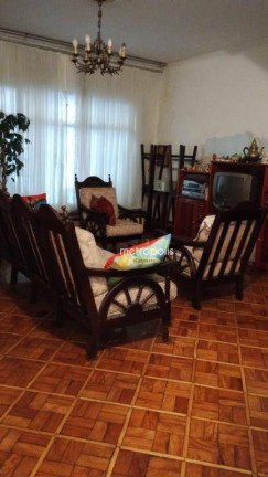 Sobrado com 4 Quartos à Venda, 258 m² em Campestre - Santo André