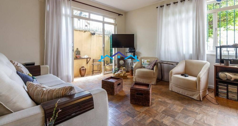 Imagem Sobrado com 4 Quartos à Venda, 250 m² em Campo Belo - São Paulo Imagem Sobrado com 4 Quartos à Venda, 250 m² em Campo Belo - São Paulo