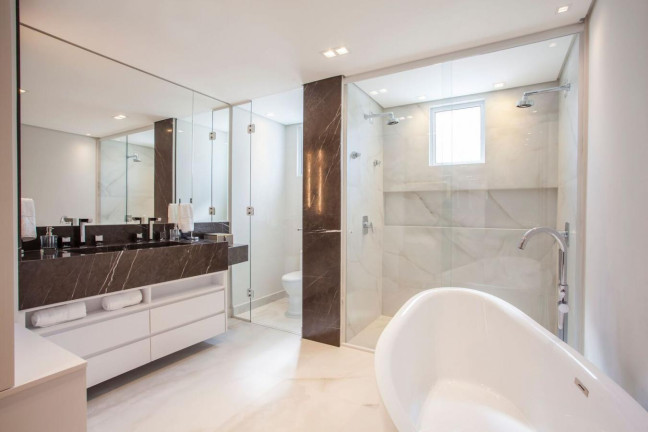 Imagem Apartamento com 3 Quartos à Venda, 167 m² em Centro - Balneário Camboriú