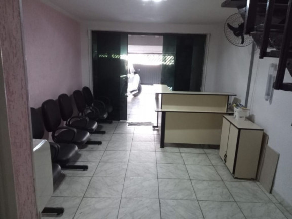 Casa com 5 Quartos para Alugar, 125 m² em Vila São José (cidade Dutra) - São Paulo