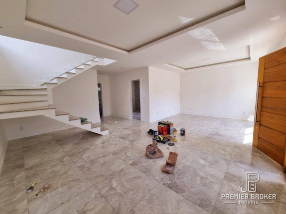 Imagem Casa com 4 Quartos à Venda, 230 m² em Albuquerque - Teresópolis