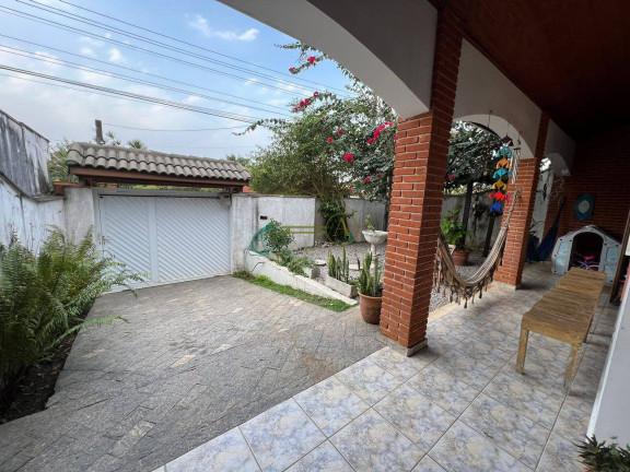 Imagem Sobrado com 3 Quartos à Venda, 250 m² em Parque Balneário Oásis - Peruíbe Imagem Sobrado com 3 Quartos à Venda, 250 m² em Parque Balneário Oásis - Peruíbe
