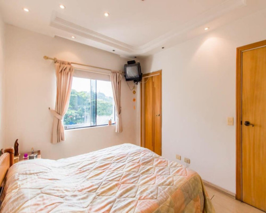 Imagem Sobrado com 3 Quartos à Venda, 230 m² em Brooklin - São Paulo Imagem Sobrado com 3 Quartos à Venda, 230 m² em Brooklin - São Paulo