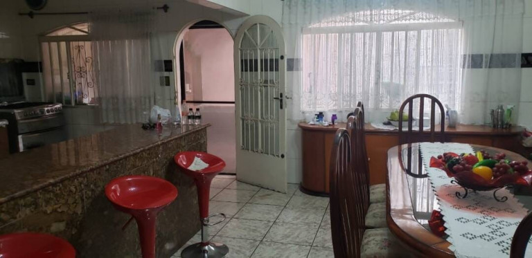 Imagem Sobrado com 3 Quartos à Venda, 320 m² em Santa Maria - São Caetano Do Sul