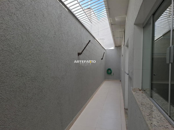Imagem Casa com 3 Quartos à Venda, 200 m²
