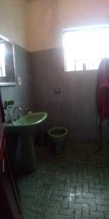 Imagem Casa com 2 Quartos à Venda, 175 m² em Campinho - Guaratinguetá