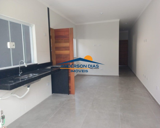 Imagem Casa com 2 Quartos à Venda, 65 m² em Balneário Dos Golfinhos - Caraguatatuba
