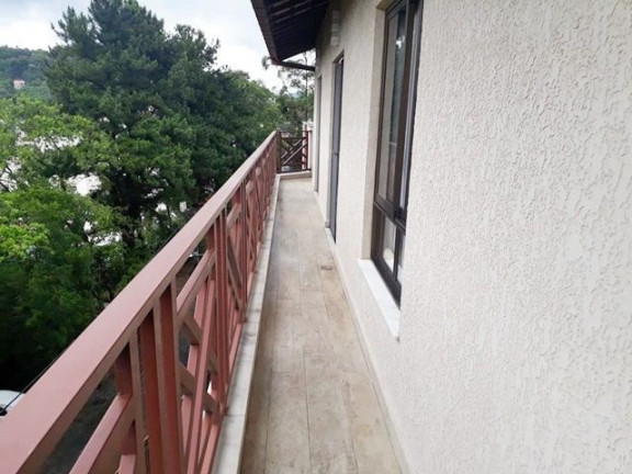 Imagem Imóvel com 3 Quartos à Venda, 207 m² em Cascata Guarani - Teresópolis
