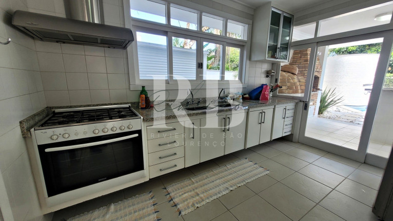 Imagem Imóvel com 6 Quartos à Venda,  em Riviera - Bertioga