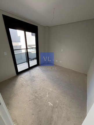 Imagem Casa com 3 Quartos à Venda, 129 m² em Uberaba - Curitiba