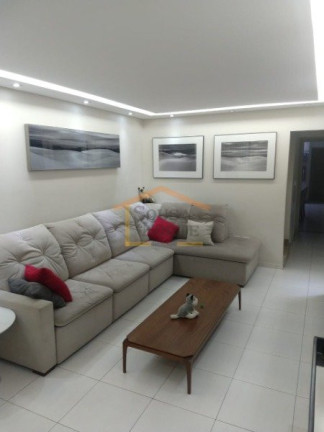 Sobrado com 3 Quartos à Venda, 230 m² em Vila Mazzei - São Paulo