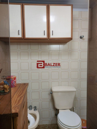 Imagem Apartamento com 3 Quartos à Venda, 135 m² em Centro - Florianópolis Imagem Apartamento com 3 Quartos à Venda, 135 m² em Centro - Florianópolis