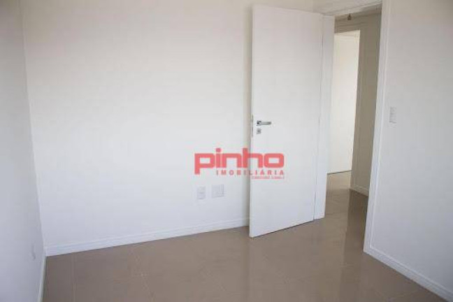 Imagem Apartamento com 3 Quartos à Venda, 93 m² em Barreiros - São José