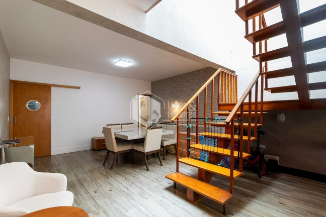 Imagem Casa com 3 Quartos à Venda, 243 m² em Vila Mariana - São Paulo Imagem Casa com 3 Quartos à Venda, 243 m² em Vila Mariana - São Paulo