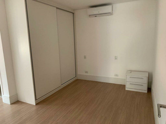 Imagem Casa com 5 Quartos à Venda, 650 m² em Alphaville - Santana De Parnaíba Imagem Casa com 5 Quartos à Venda, 650 m² em Alphaville - Santana De Parnaíba