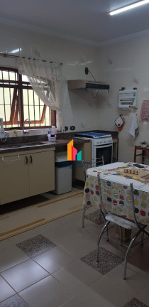 Imagem Imóvel com 3 Quartos à Venda, 300 m² em Estação  São Luiz - Jarinu