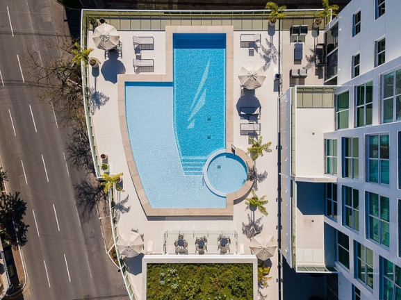Imagem Apartamento com 4 Quartos à Venda, 129 m² em Centro - Balneário Camboriú Imagem Apartamento com 4 Quartos à Venda, 129 m² em Centro - Balneário Camboriú
