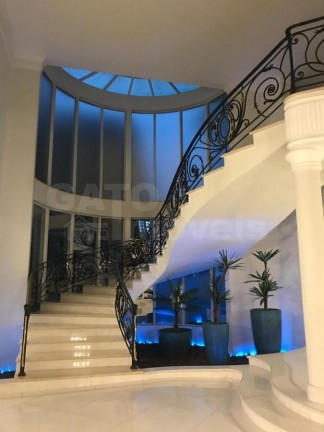 Imagem Casa com 8 Quartos à Venda, 1.718 m² em Alphaville - Santana De Parnaíba