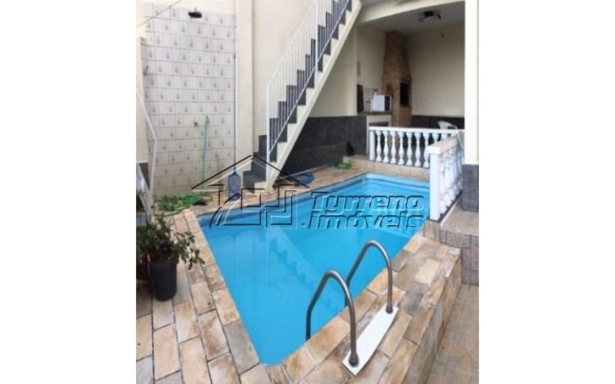Imagem Casa com 3 Quartos à Venda, 240 m² em Centro - Jacareí Imagem Casa com 3 Quartos à Venda, 240 m² em Centro - Jacareí