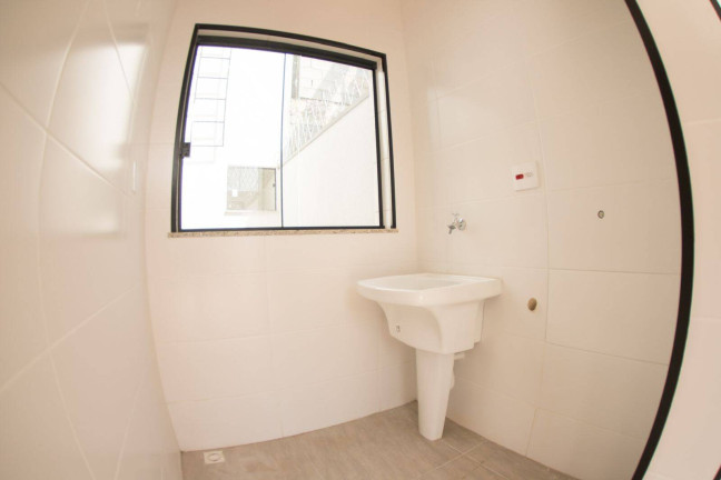 Imagem Sobrado com 3 Quartos à Venda,  em Jardim Oásis - Taubaté