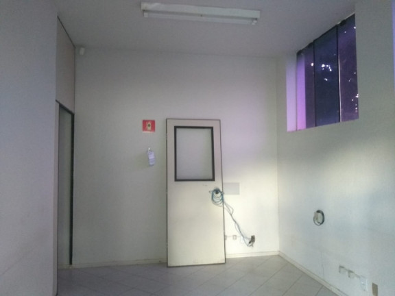 Imagem Imóvel Comercial para Alugar, 647 m² em Vila Santo Antônio - Bauru