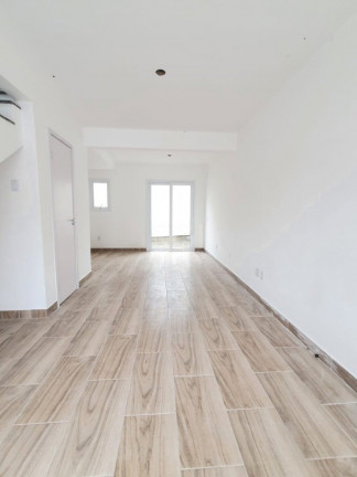 Imagem Casa de Condomínio com 2 Quartos à Venda, 64 m² em Vila Nova - Porto Alegre