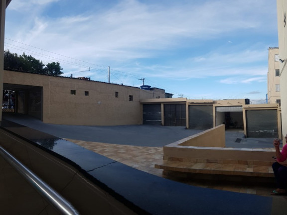 Imagem Imóvel com 2 Quartos à Venda, 57 m² em Conjunto Residencial José Bonifácio - São Paulo