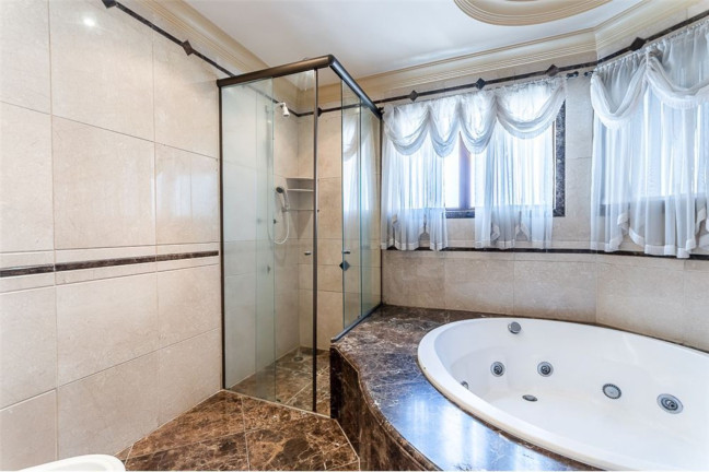 Imagem Casa com 3 Quartos à Venda, 530 m² em Jardim Avelino - São Paulo