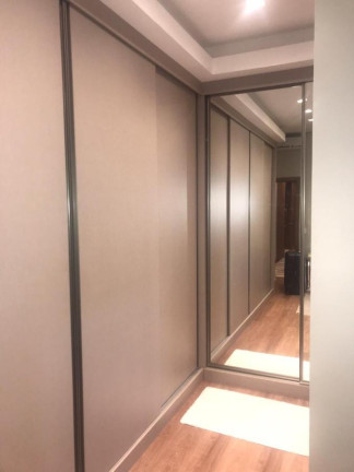 Imagem Casa com 4 Quartos à Venda, 224 m² em Esperança - Londrina
