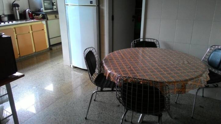 Imagem Apartamento com 4 Quartos à Venda, 250 m² em Santo Antônio - Belo Horizonte Imagem Apartamento com 4 Quartos à Venda, 250 m² em Santo Antônio - Belo Horizonte