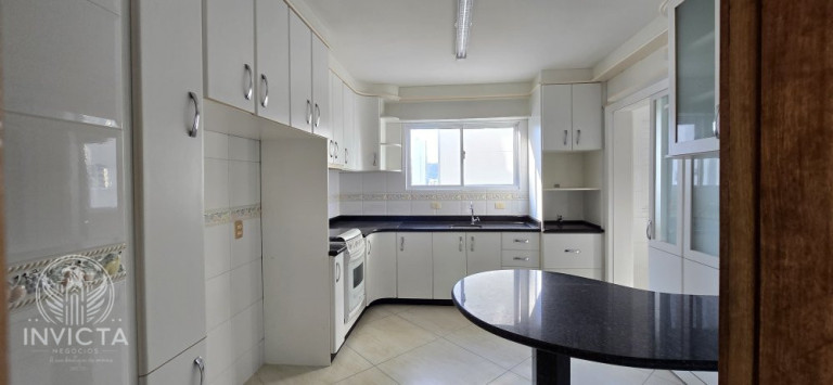 Imagem Apartamento com 3 Quartos à Venda, 115 m² em Centro - Balneário Camboriú