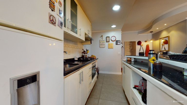 Imagem Cobertura com 3 Quartos à Venda, 213 m² em Cavalhada - Porto Alegre Imagem Cobertura com 3 Quartos à Venda, 213 m² em Cavalhada - Porto Alegre