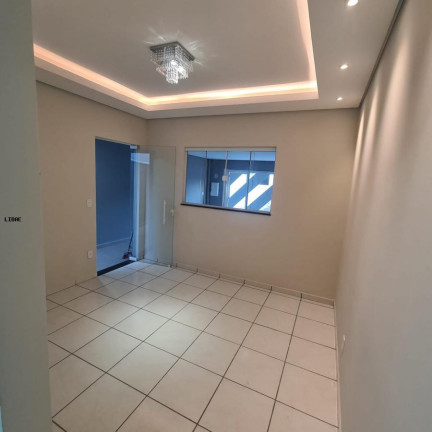 Imagem Casa com 2 Quartos à Venda, 100 m² em Jardim Cambuí - Botucatu