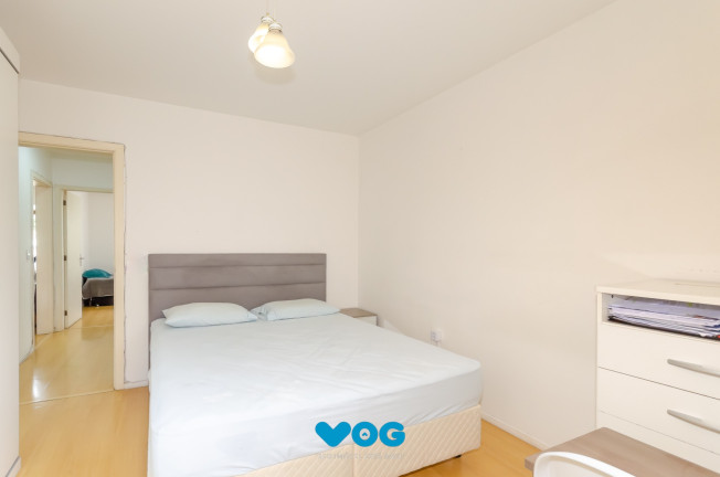 Imagem Imóvel com 2 Quartos à Venda, 62 m² em Petrópolis - Porto Alegre Imagem Imóvel com 2 Quartos à Venda, 62 m² em Petrópolis - Porto Alegre