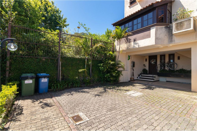 Imagem Casa com 3 Quartos à Venda, 171 m² em Tristeza - Porto Alegre