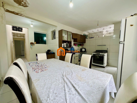 Imagem Casa com 3 Quartos à Venda, 198 m² em Cidade Dos Funcionários - Fortaleza Imagem Casa com 3 Quartos à Venda, 198 m² em Cidade Dos Funcionários - Fortaleza