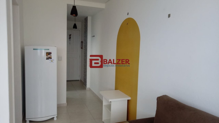 Imagem Apartamento com 1 Quarto à Venda, 47 m² em Centro - Florianópolis Imagem Apartamento com 1 Quarto à Venda, 47 m² em Centro - Florianópolis