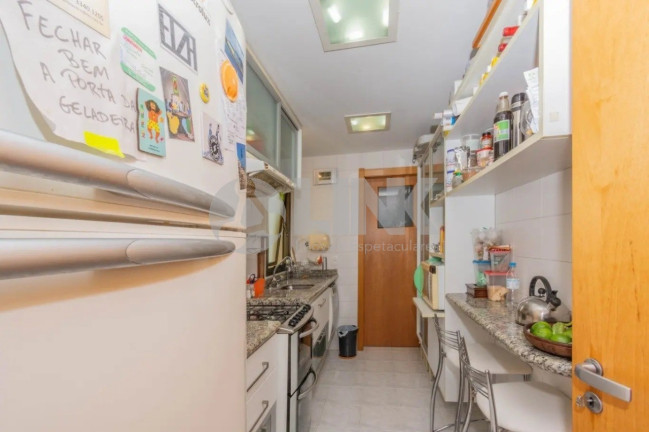 Imagem Apartamento com 3 Quartos à Venda, 87 m² em Passo Da Areia - Porto Alegre Imagem Apartamento com 3 Quartos à Venda, 87 m² em Passo Da Areia - Porto Alegre