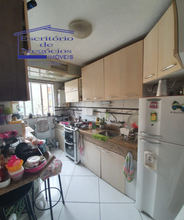Imagem Imóvel com 2 Quartos à Venda, 56 m² em Azenha - Porto Alegre