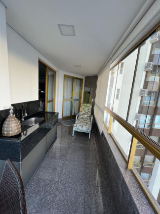 Imagem Apartamento com 3 Quartos à Venda, 157 m² em Centro - Balneário Camboriú
